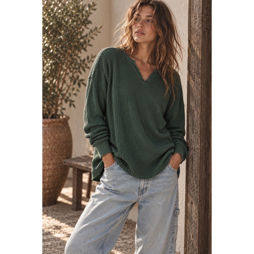 OFFLINE by Aerie Green Waffle Knit Split V-Neck Oversized Pullover Top Medium